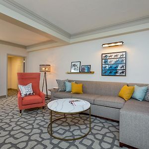 One-Bedroom Apartment Water View Non-Smoking or East Tower